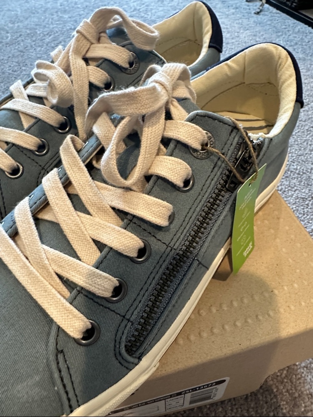 Taos Footwear Dusty Blue Canvas Low-Top Sneakers with Cream Laces - Picture 6 of 7